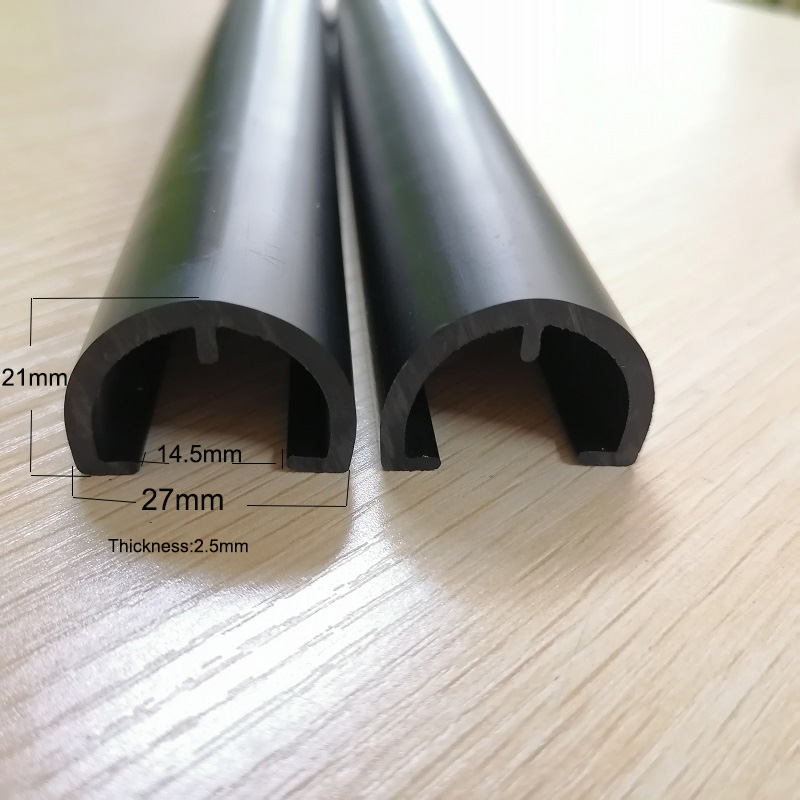 Zakázkový výrobce nehořlavého PVC profilu C-kanál pro ochrannou lištu od čínského dodavatele
